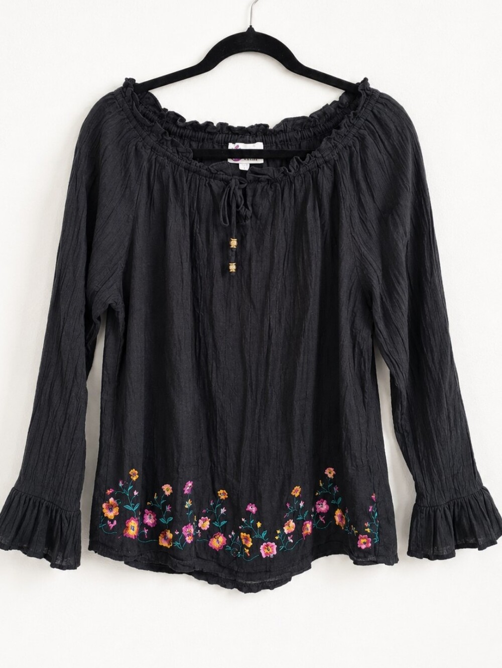 Vintage Black Cotton Gauze Embroidered Peasant Top Boho Whimsigoth Cottagecore M